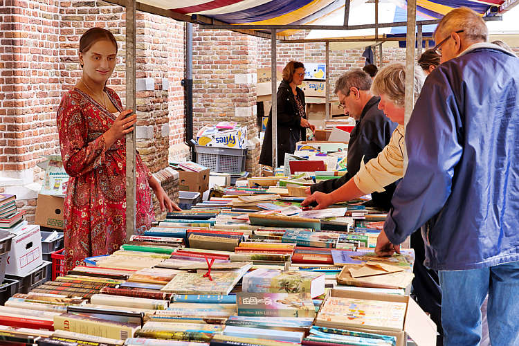 Rommelmarkt 2022 Waarder_185